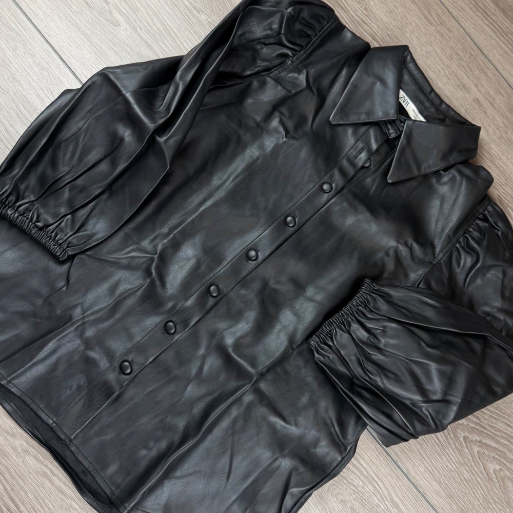 Zara Women Shirt Faux Leather Puff Sleeve Button Up Black XS